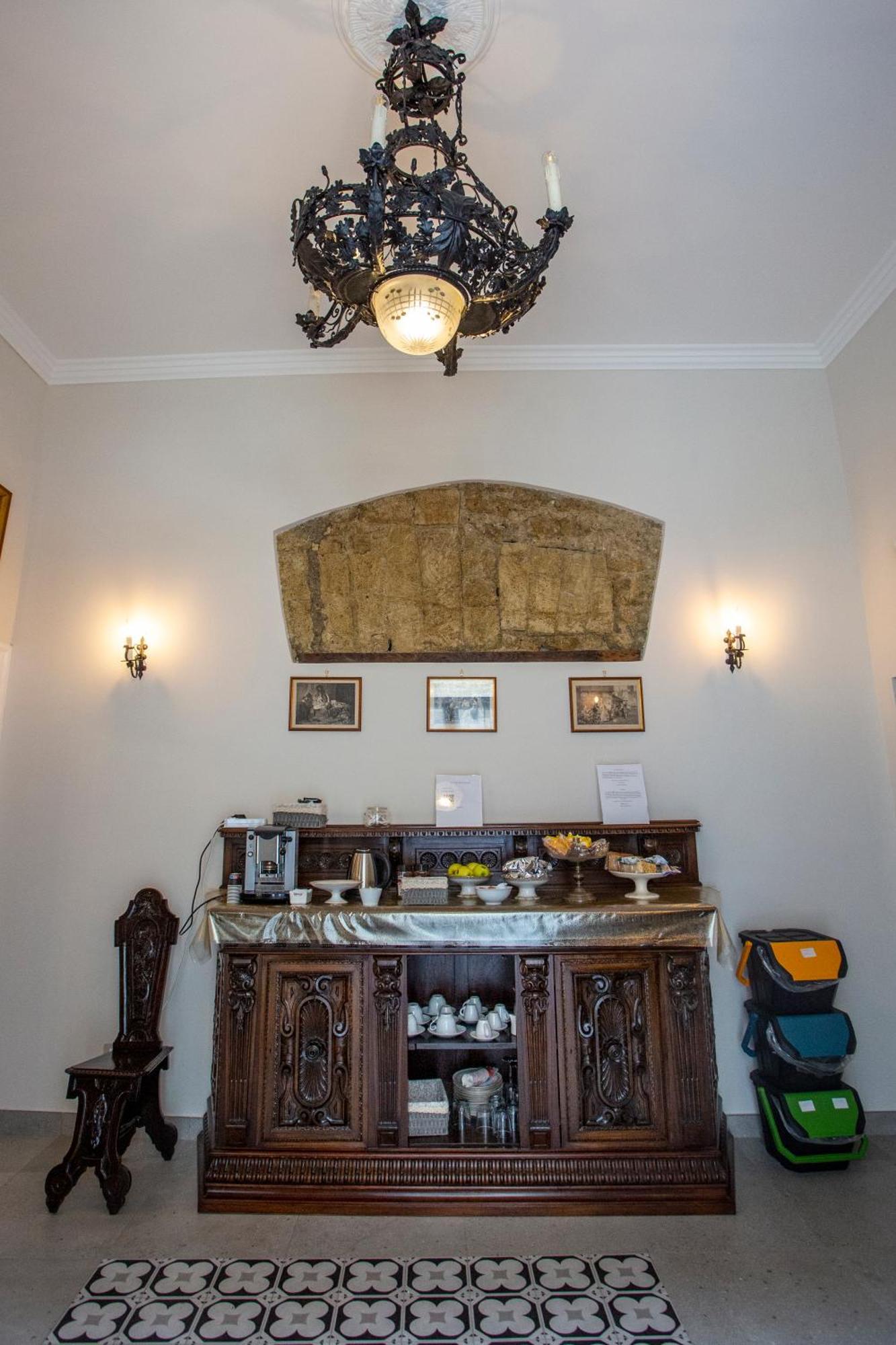 Xenia Neapolis Hotel Екстериор снимка